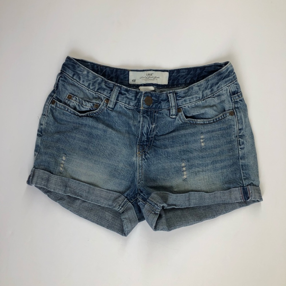 L.O.G.G H&M Jean Shorts Distressed Size 26